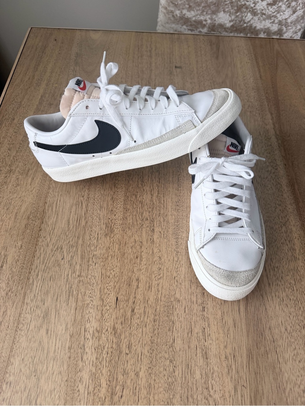 Nike Blazer Low 77 Vintage White Black Retro Mens 10 Swoosh